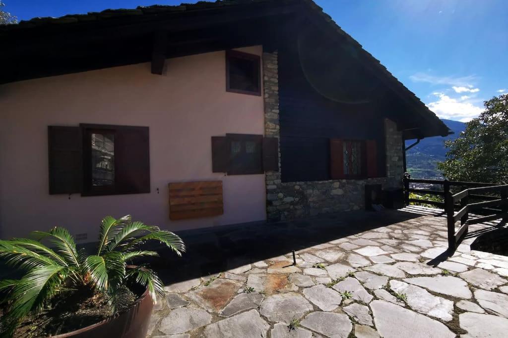 La Maison De Carmen Aosta Exteriör bild